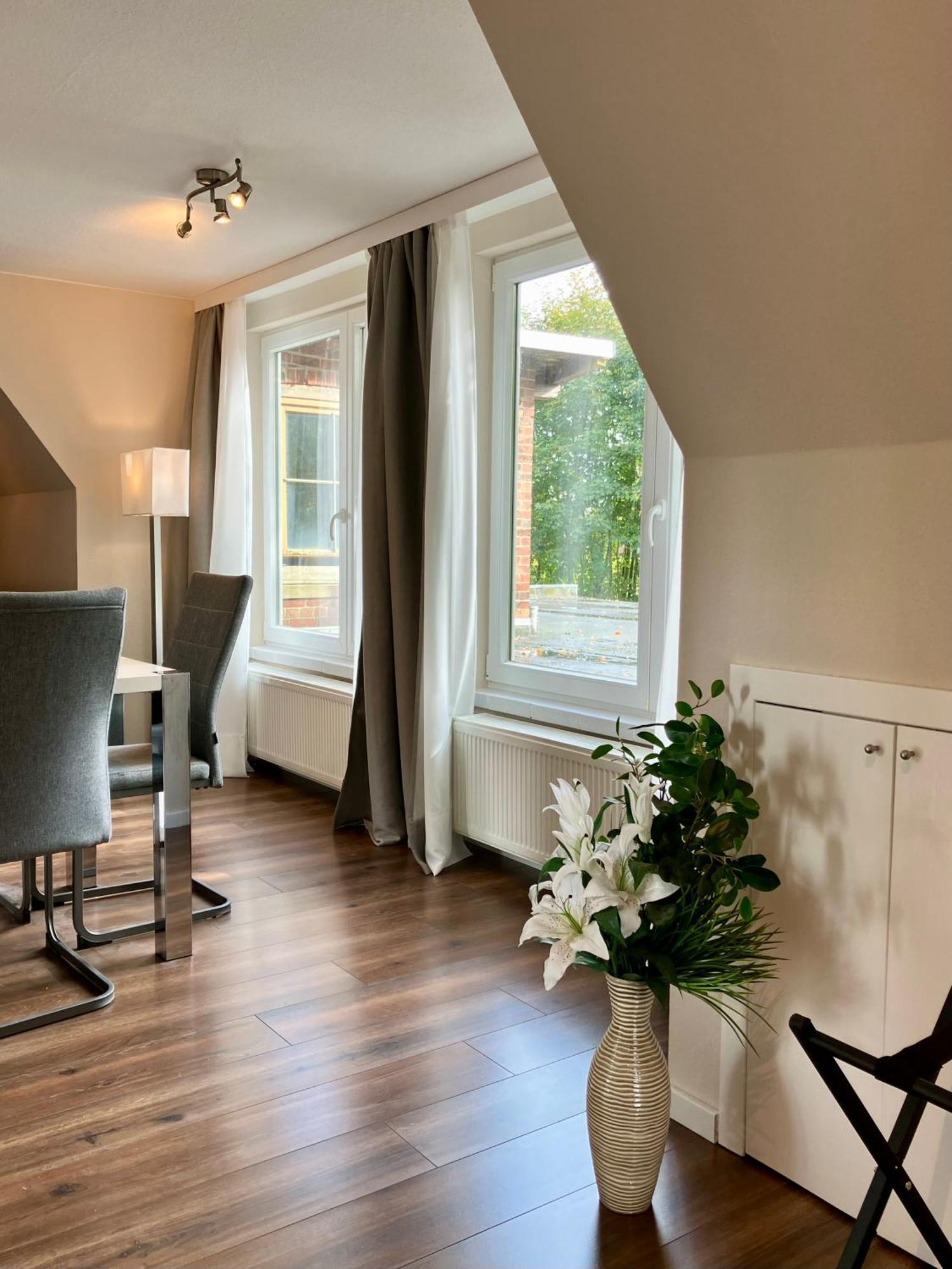 Airport Business Apartment Norderstedt Exterior photo