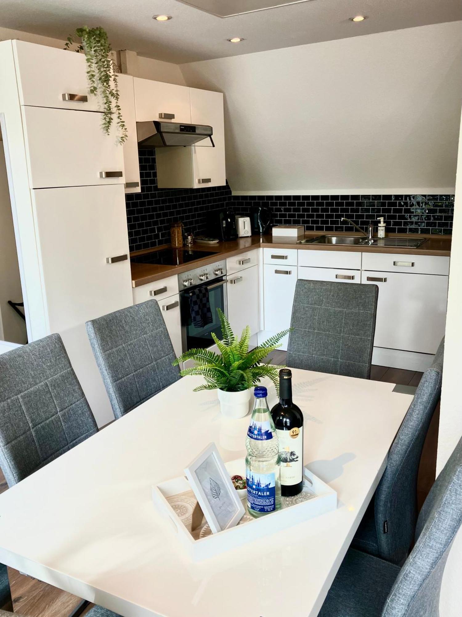 Airport Business Apartment Norderstedt Exterior photo